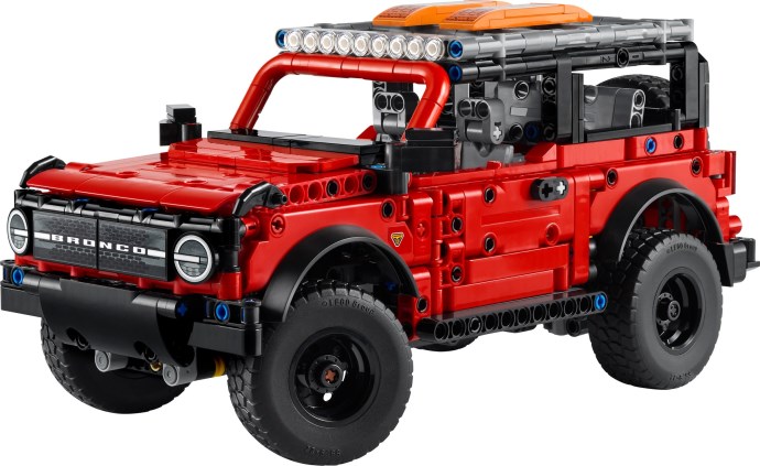LEGO Technic Ford Bronco SUV 42213 - set image
