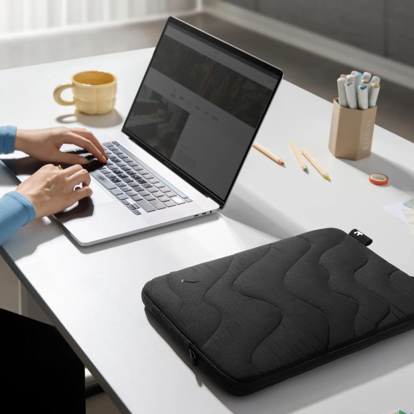 حافظة لابتوب توم توك Terra-A27 مقاس 15 انش | Tomtoc Terra-A27 Laptop Sleeve 15 Inch