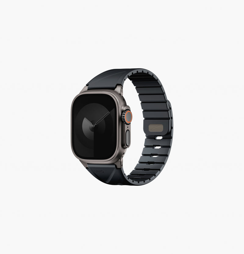 UNIQ Fluo water-resistant silicone Apple Watch band Black