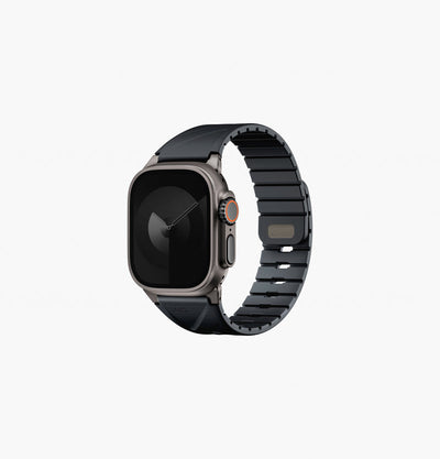 UNIQ Fluo water-resistant silicone Apple Watch band Black
