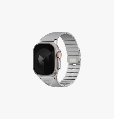 UNIQ Fluo water-resistant silicone Apple Watch band Mist Grey