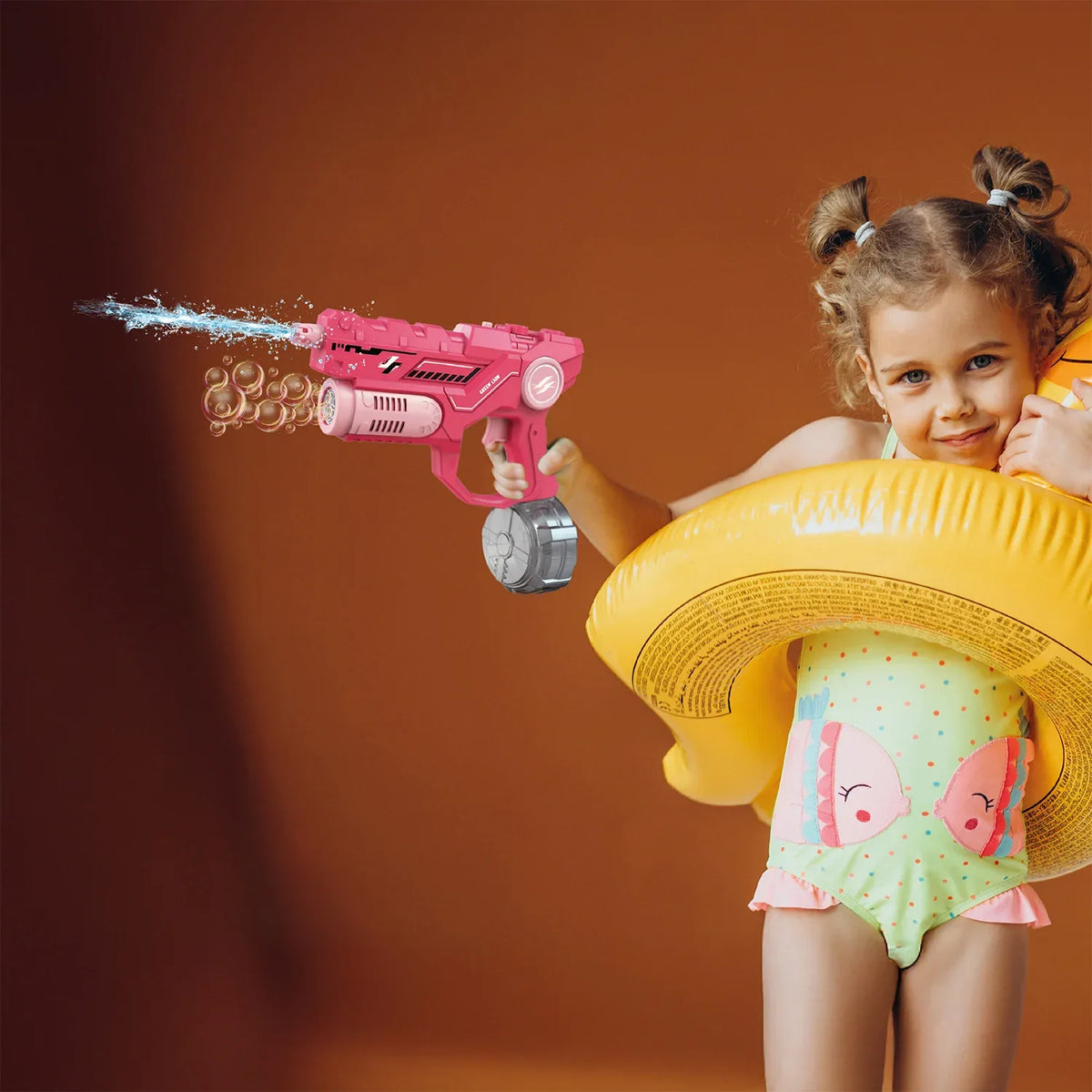 مسدس ماء وفقاعات جرين لايون GN90 - وردي | Green Lion GN90 – Gun With Bubble – Pink
