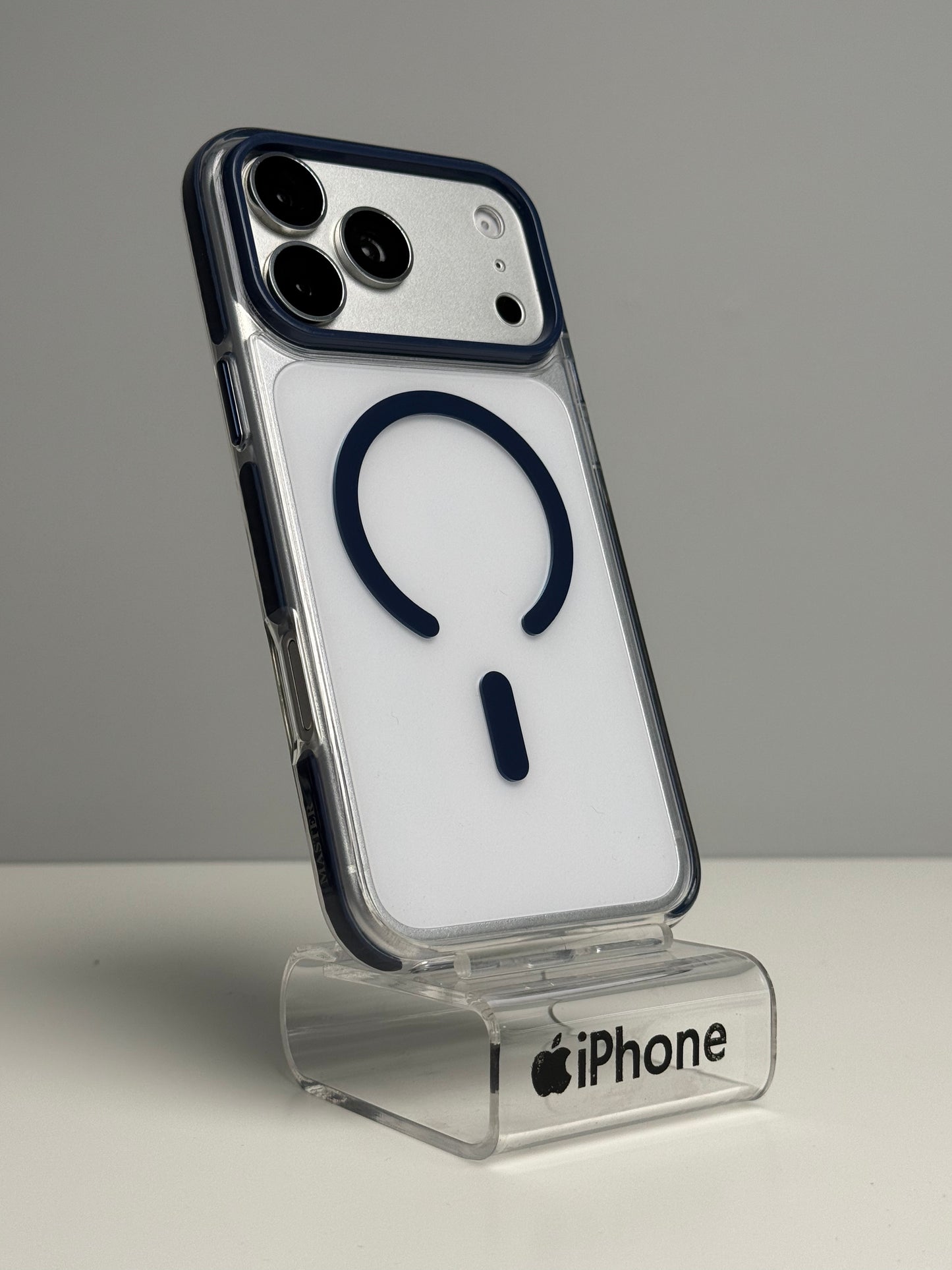 Master Shockproof Case for iPhone 17 Pro Max – Black | كفر ماستر مضاد للصدمات لآيفون 17 برو ماكس أسود