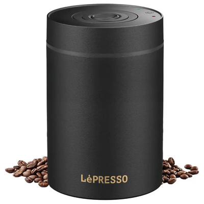 Lepresso Vacuum Container Auto Airtight Food Storage – Black | حاوية تخزين طعام محكمة التفريغ ليبريسو – أسود