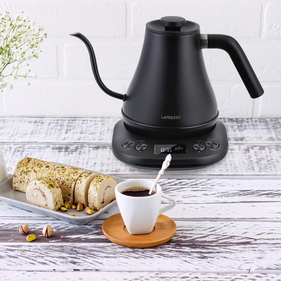 Çaydanka Elektrîkî ya LePresso 800ml Gooseneck bi Kontrola Germahî û Dîmendera Dîjîtal