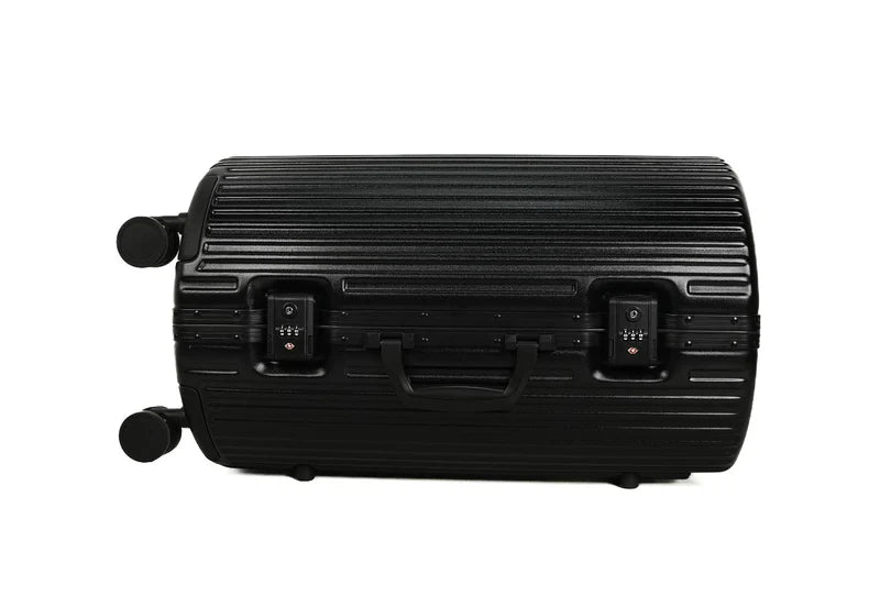 حقيبة سفر ليفيلو أورو 24" خفيفة الوزن مصنوعة من ABS - اسود | Levelo ORO 24" ABS Suitcase And Light Weight Travel Luggage - Black
