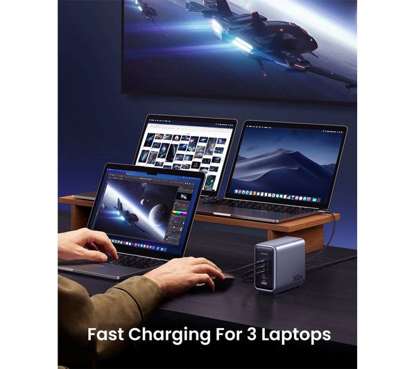 UGREEN 300W Nexode GaN USB C Charger 5 Ports Desktop Charging Station UK - محطة شحن يوجرين 300 واط 5 منافذ تقنية جان