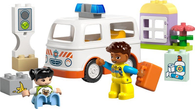 LEGO DUPLO Ambulance & Driver 10447 - set image