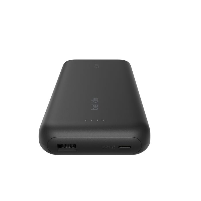 باور بانك بيلكن بسعة 20,000 مللي امبير وبقدرة شحن 30 واط مع كيبل تايب سي مدمج | Belkin Power Bank 20K with USB-C Cable 30W Fast Charging