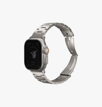 UNIQ Osta - brushed finish detail