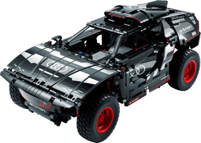 LEGO Technic Audi RS Q e-tron 42160 - set image