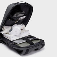 حقيبة ظهر بانجي BG-22188 بريميوم مضادة للسرقة مع منفذ يو اس بي | BANGE BG-22188 Premium Anti-Theft Backpack with USB Port
