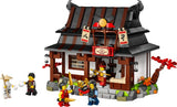 ليغو نينجاجو حدادة الأسلحة الأربعة للذكرى 15 | LEGO NINJAGO Four Weapons Blacksmith 15th Anniversary 71858