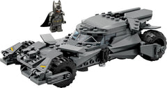 LEGO Super Heroes Batman v Superman Batmobile 76331 - set image