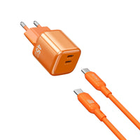 WiWU Cube Wi-G025 45W GaN charger - size comparison