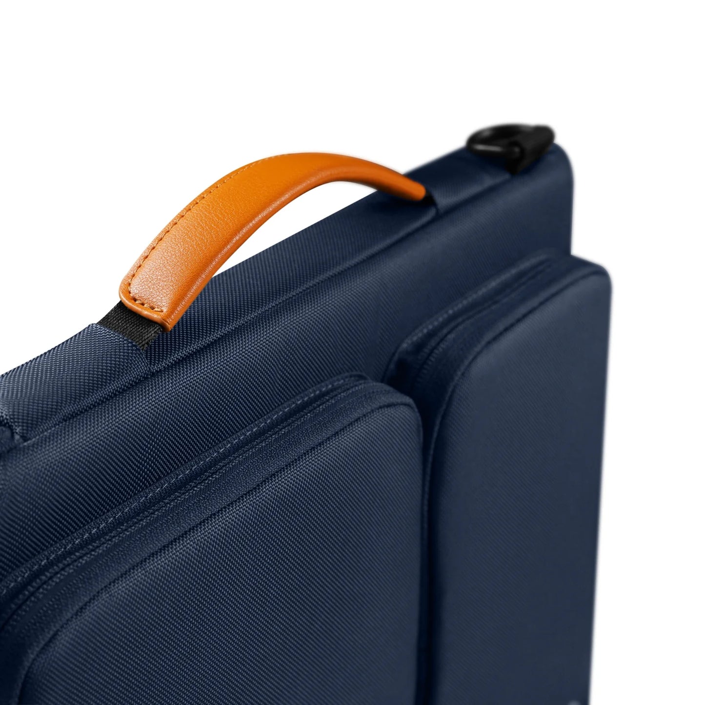 حقيبة لابتوب توم توك Defender-A42 مقاس 15.6 انش | Tomtoc Defender-A42 Laptop Briefcase 15.6 Inch