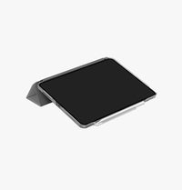 UNIQ Camden Click iPad Pro 11 - back view