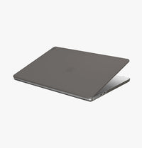 UNIQ Claro MacBook Air 13 2020 - matte translucent finish