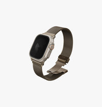 UNIQ Dante Pro Ember Gold - on the wrist