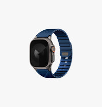 UNIQ Fluo water-resistant silicone Apple Watch band Marine Blue