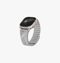 UNIQ Fluo Apple Watch band Mist Grey - angled view