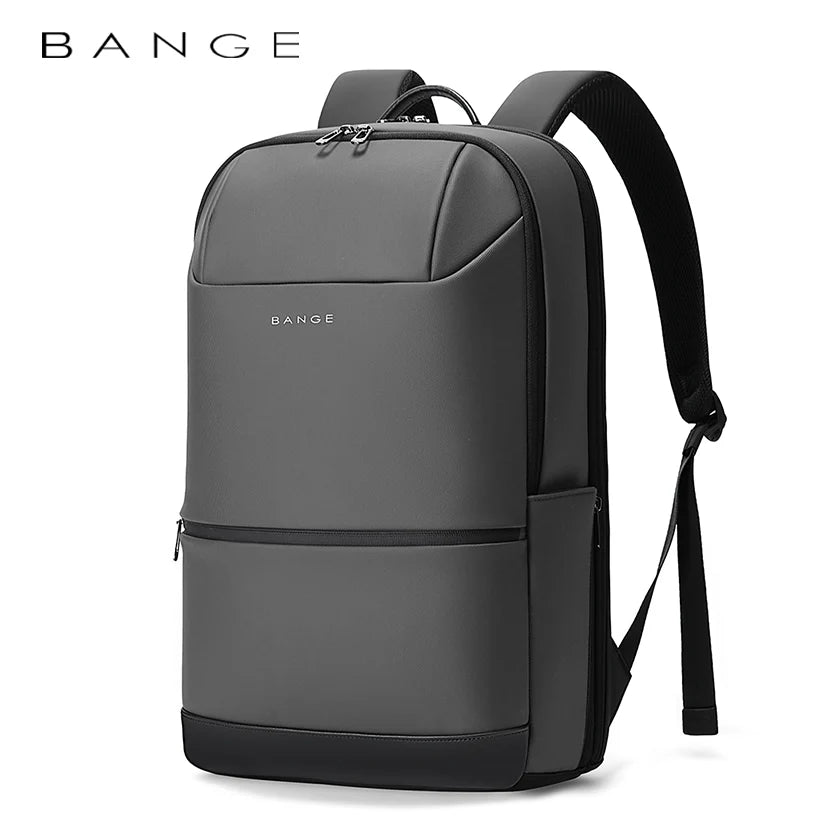 Çenteya piştê ya laptopê ya Bange Business Travel bi kapasîteya mezin (15.6")
