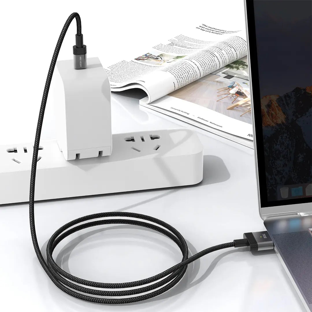 Kabloya Şarjkirinê ya Magnetîk a USB-C bo MagSafe 3 a Green Lion - Reş