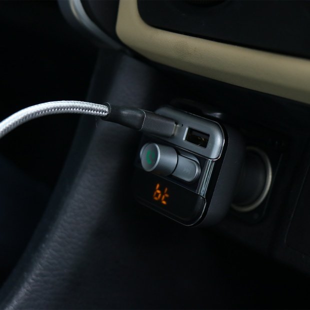Porodo FM Transmitter û Şarjêra Otomobîlê ya Bilez 3.4A / 15W
