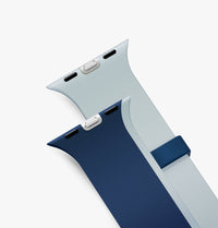 UNIQ Revix IV reversible Apple Watch band Marine Blue Pale Aqua - band detail