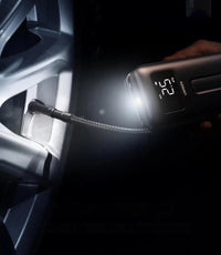 UGREEN Tire Inflator Portable Air Compressor 150PSI LED Light | منفاخ هواء محمول يو جرين 150 بي اس اي