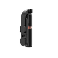 حامل سيلفي ويوو Wi-SE011 محمول مع تحكم عن بعد بلوتوث وإضاءة تجميل | WiWU Mini Portable Selfie Stick Wi-SE011 with Bluetooth Remote & Beauty Light