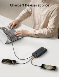 باور بانك جويرووم بسعة 10,000 مللي امبير وبقدرة شحن 22.5 واط - اسود | JOYROOM JR-PBF15 22.5W LED Fast Charging Power Bank 10000mAh – Black