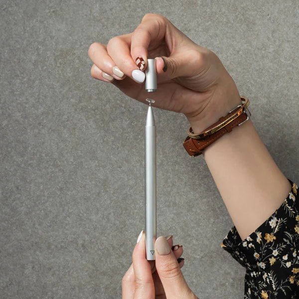 Adonit Neo Lite Stylus Pen Magnetic Attachment Power-Free | قلم ادونيت نيو لايت ستايلس مغناطيسي بدون بطارية