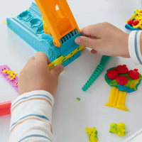 Play-Doh Fun Factory Starter Set F8805 - star shapes