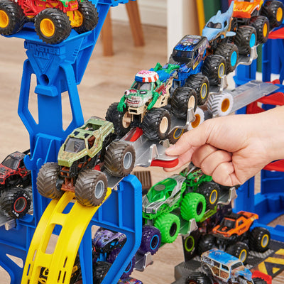 Monster Jam 1:64 Monster Garage Playset